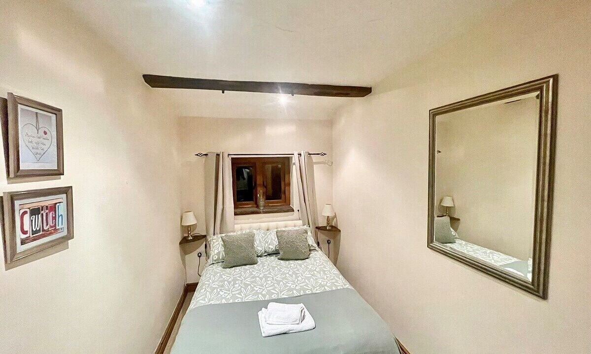 Photo of Bedroom in Usk