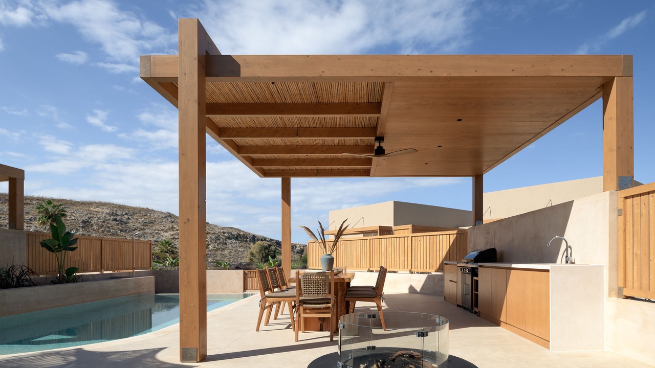 Photo of Outdoor in Karteros