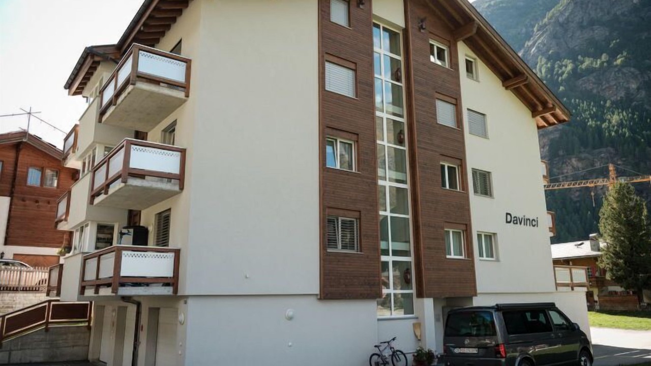 Photo of Others in Taesch