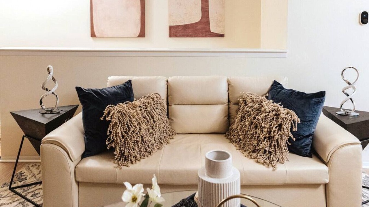 Photo of Livingroom in Southfield