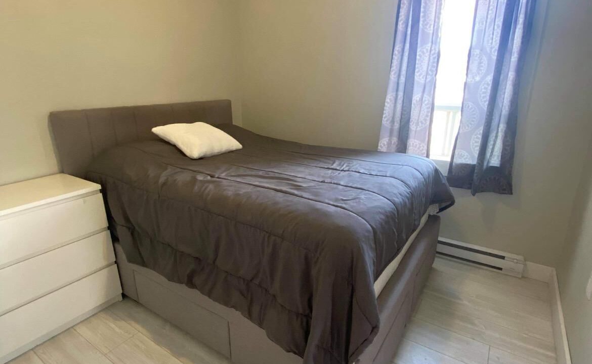 Photo of Bedroom in Rouyn-Noranda
