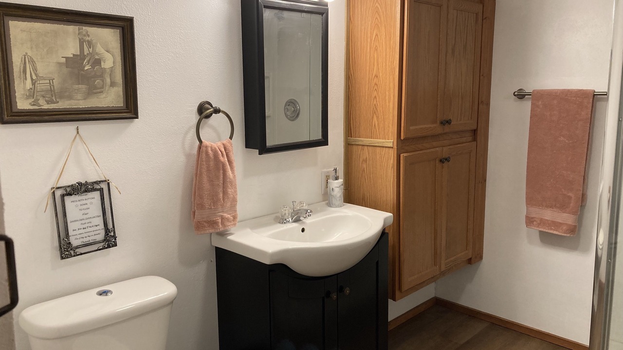 Photo of Bathroom in Ironton