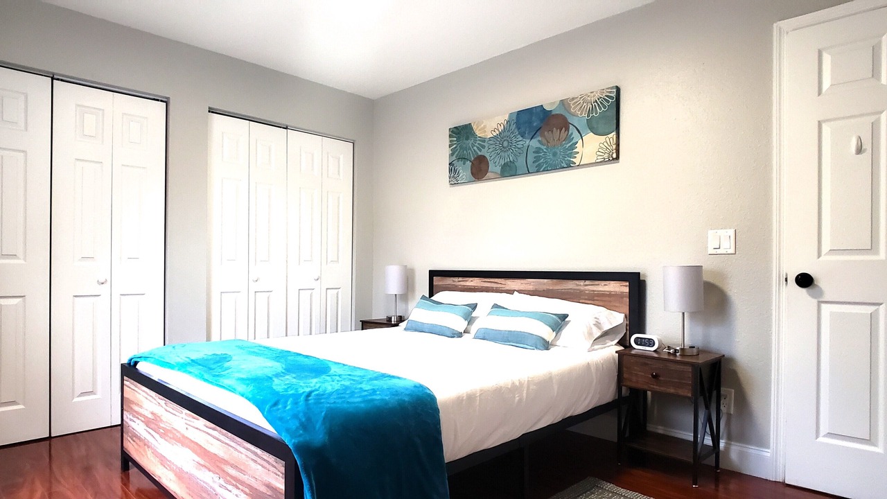 Photo of Bedroom in Country Oaks