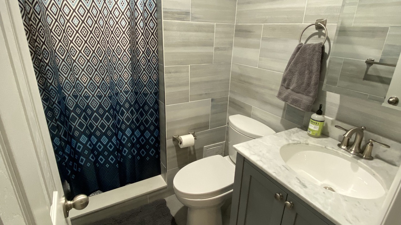 Photo of Bathroom in Culloden Shores