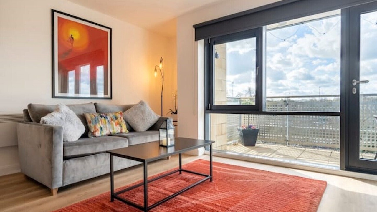 Photo of Livingroom in Leicester
