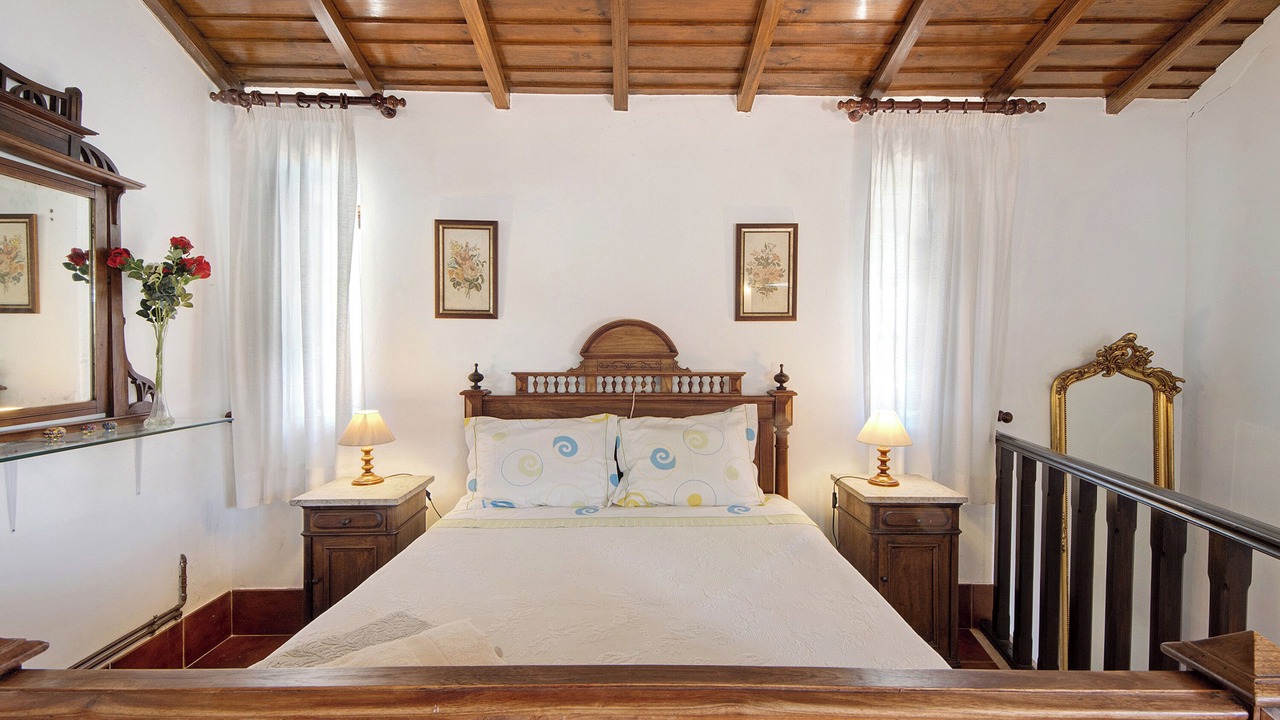 Photo of Bedroom in Rates