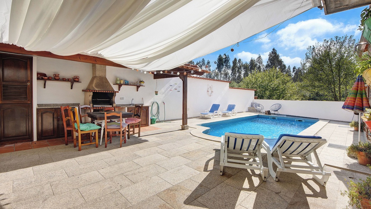 Photo of Outdoor in Rates