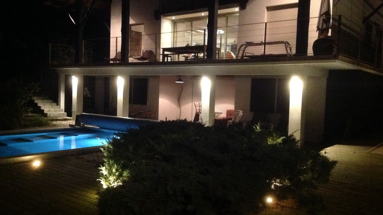 Photo of Patio Balcony in Piraillan