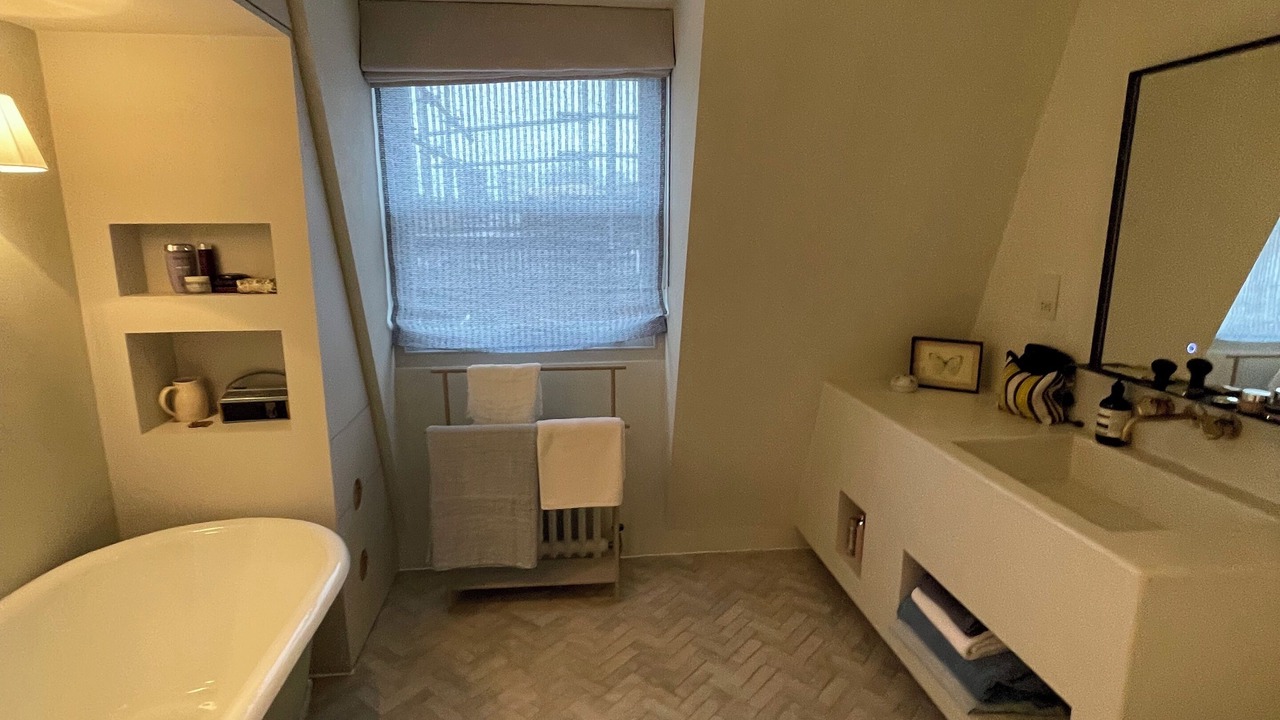 Photo of Bathroom in Ferndale