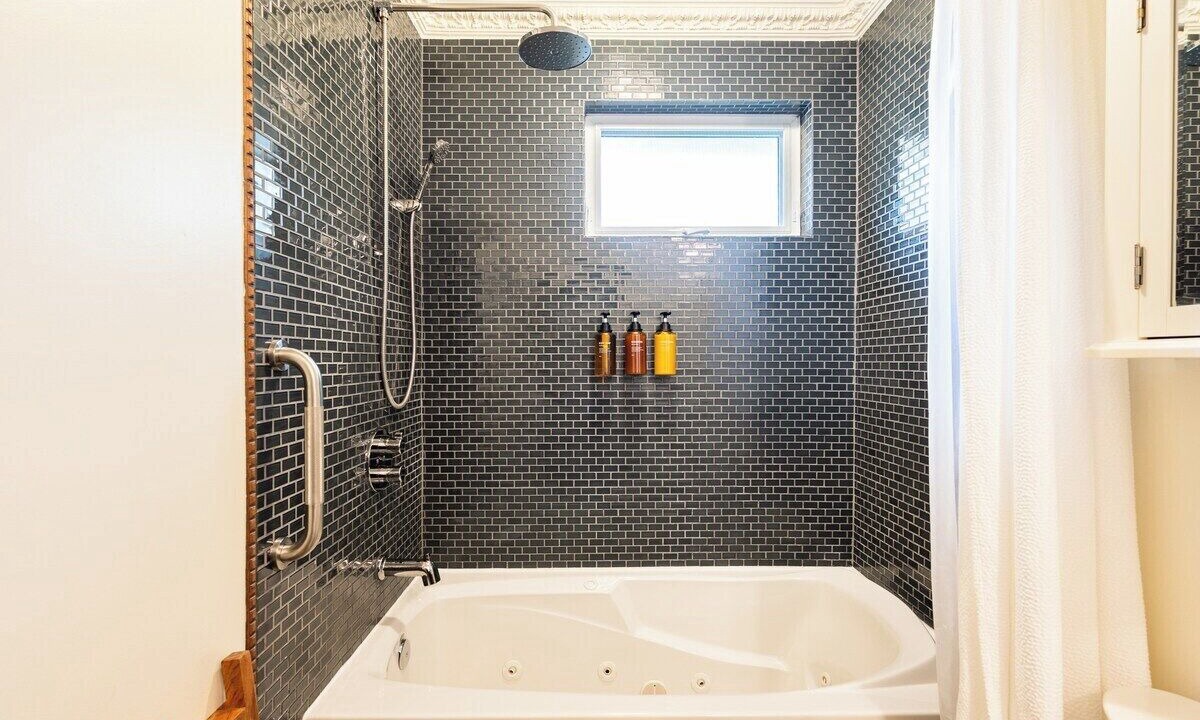Photo of Bathroom in Stratford
