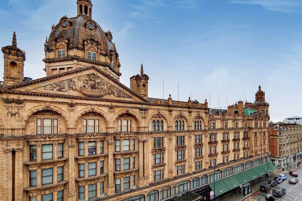 Photo of Outdoor in Knightsbridge