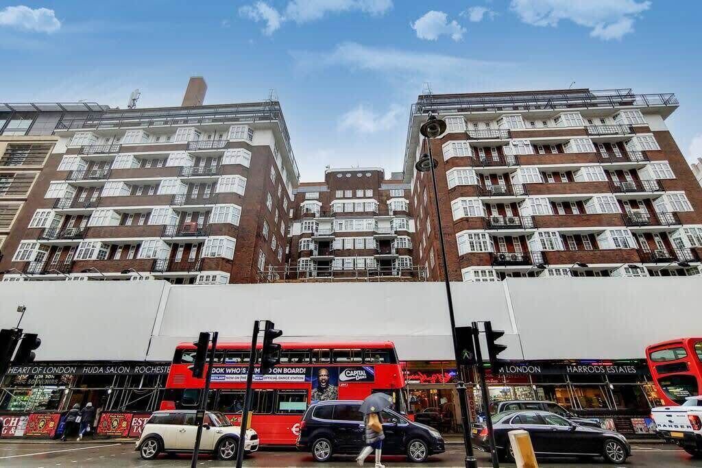 Photo of Outdoor in Knightsbridge