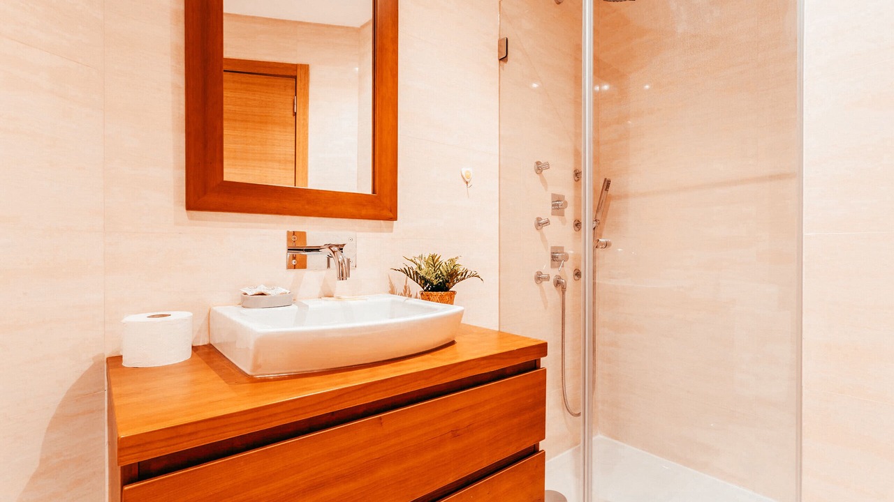 Photo of Bathroom in Reboleira