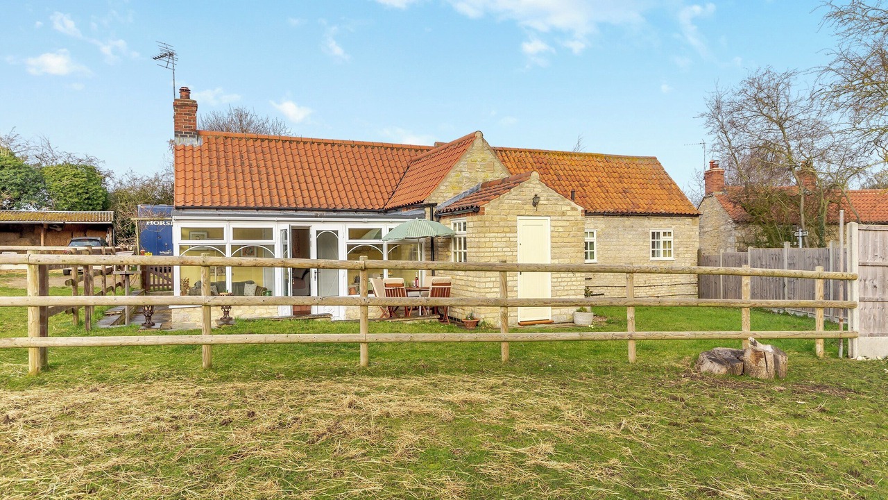Photo of Outdoor in Old Somerby