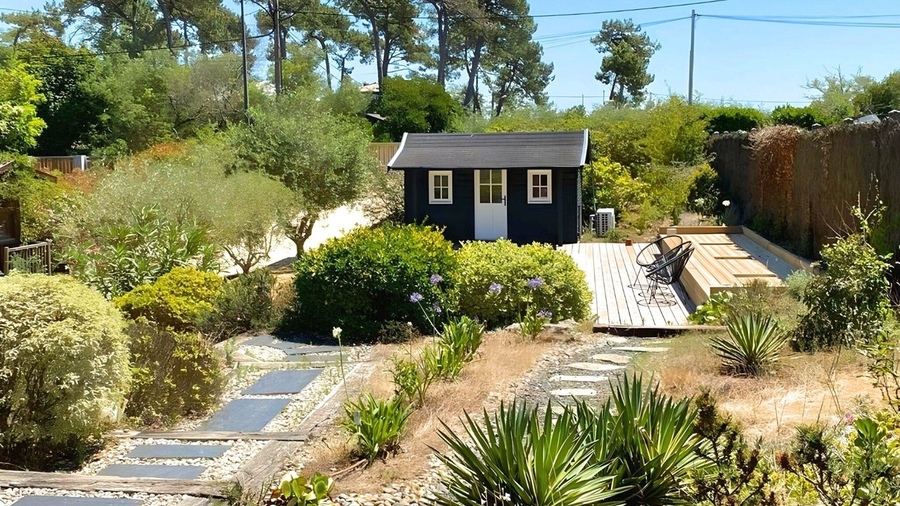 Photo of Outdoor in Le Canon
