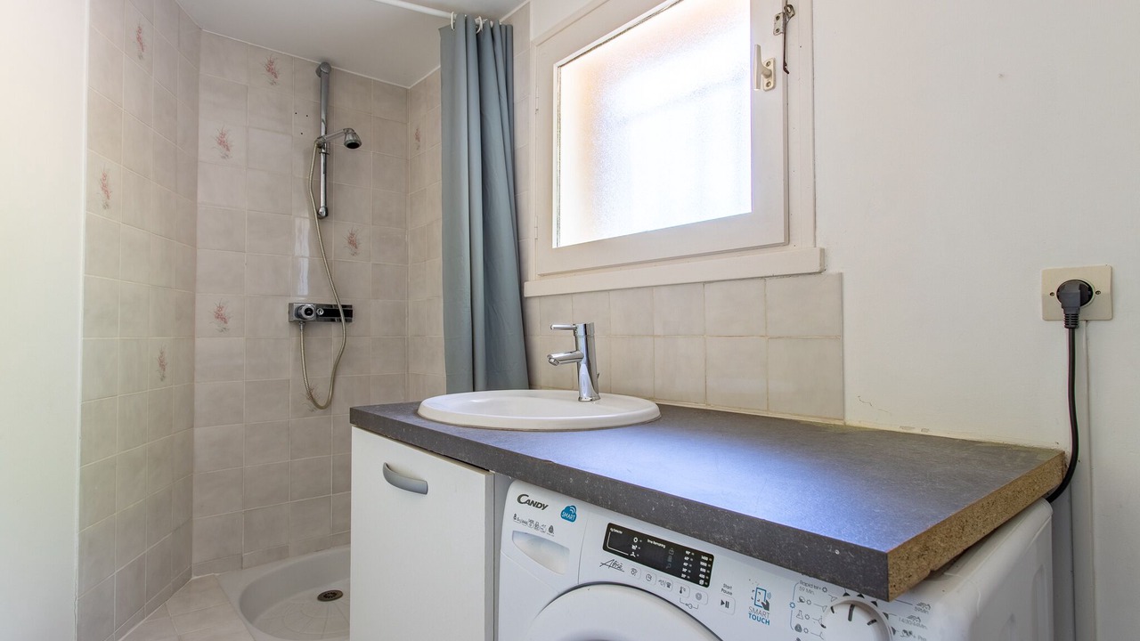 Photo of Bathroom in Le Canon