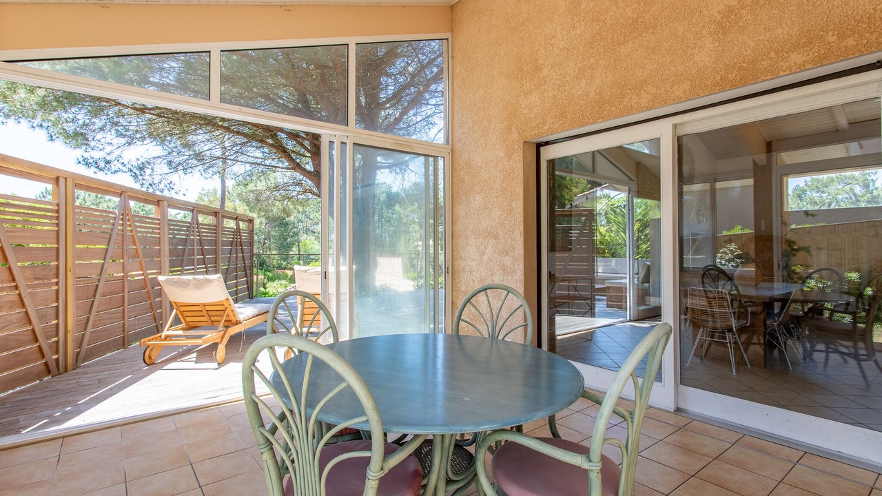 Photo of Outdoor in Le Canon
