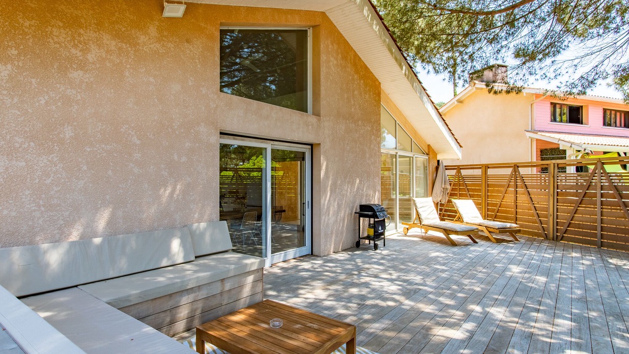 Photo of Patio Balcony in Le Canon