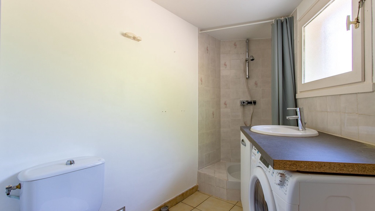 Photo of Bathroom in Le Canon