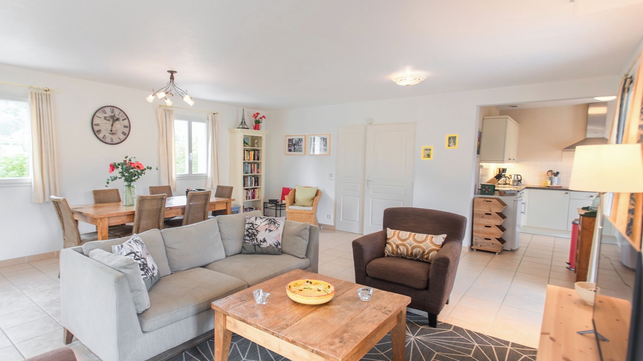 Photo of Livingroom in Aups