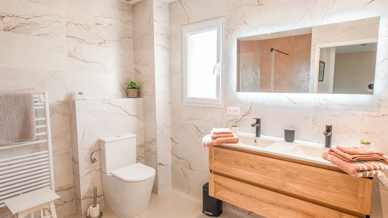 Photo of Bathroom in Aups