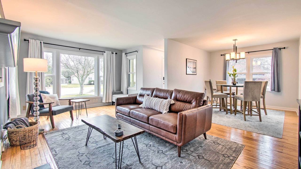 Photo of Livingroom in Normal
