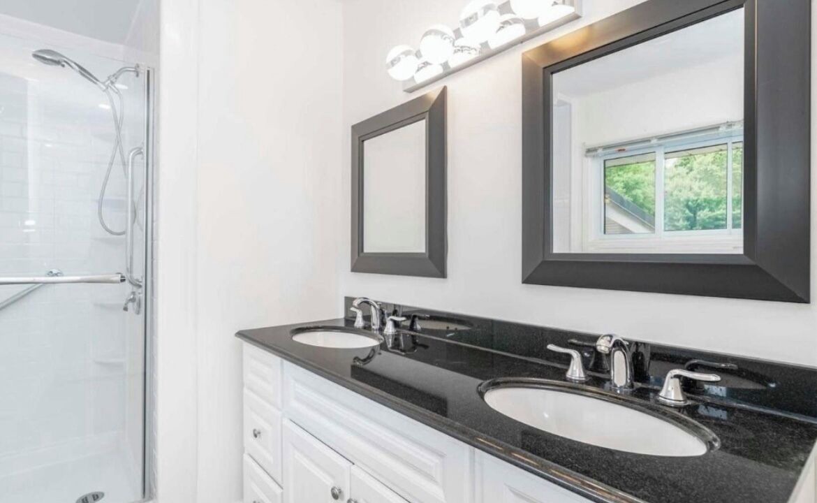 Photo of Bathroom in Mulmur