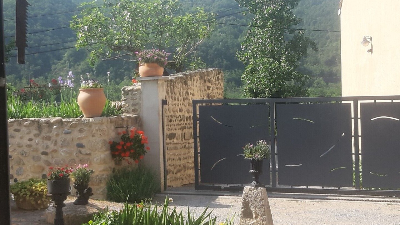 Photo of Outdoor in Saint-Laurent-du-Pape