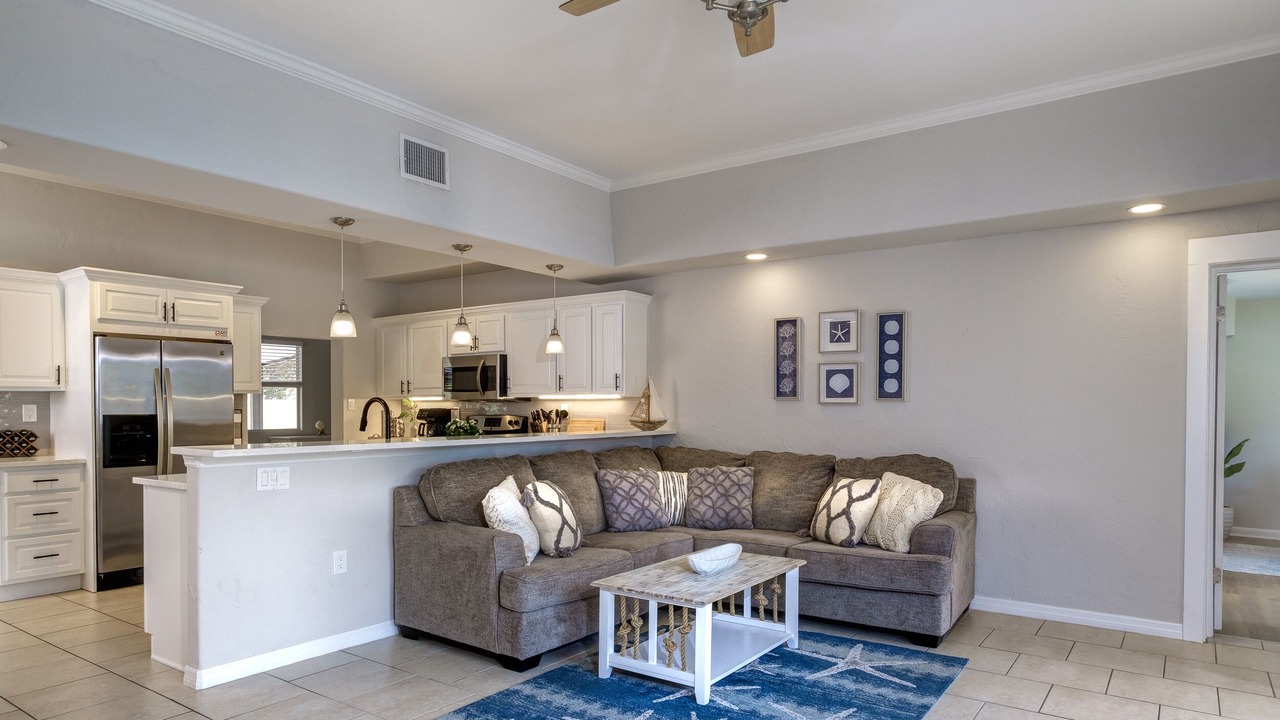 Photo of Livingroom in South Sarasota