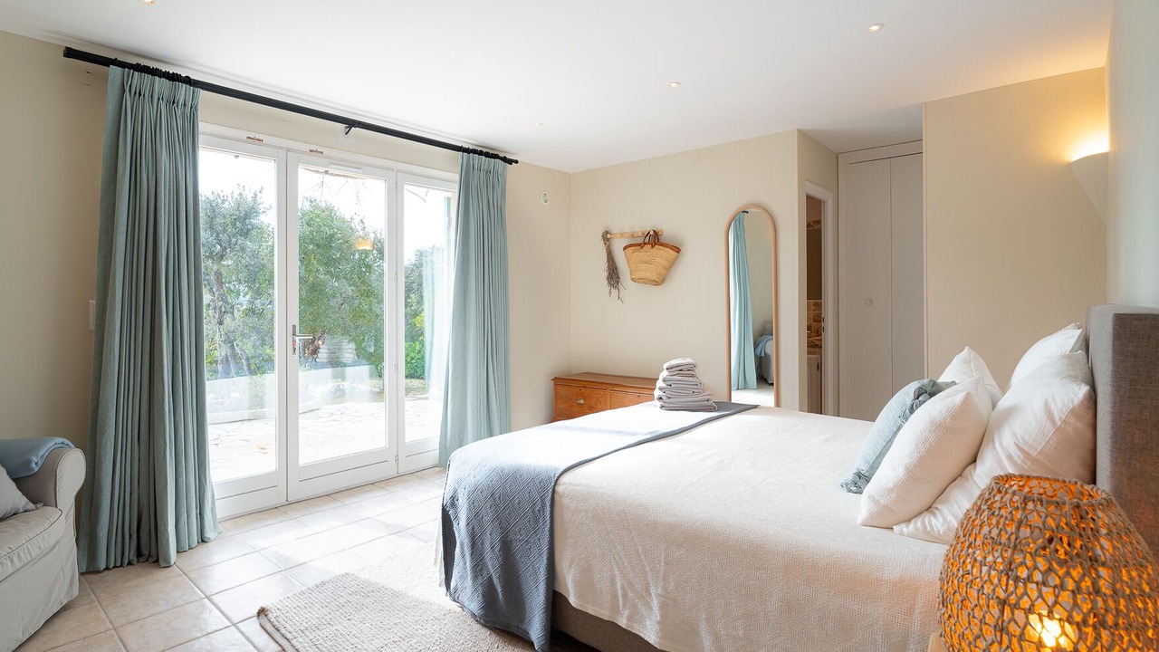 Photo of Bedroom in Lorgues