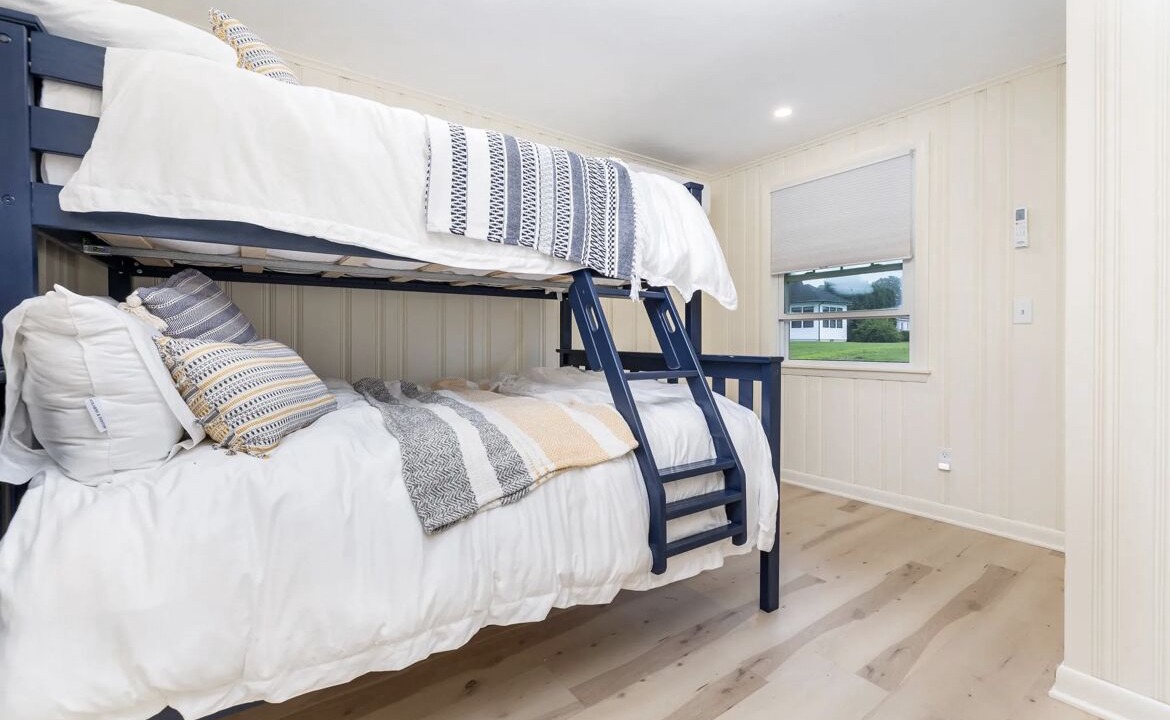 Photo of Bedroom in Middlesex County