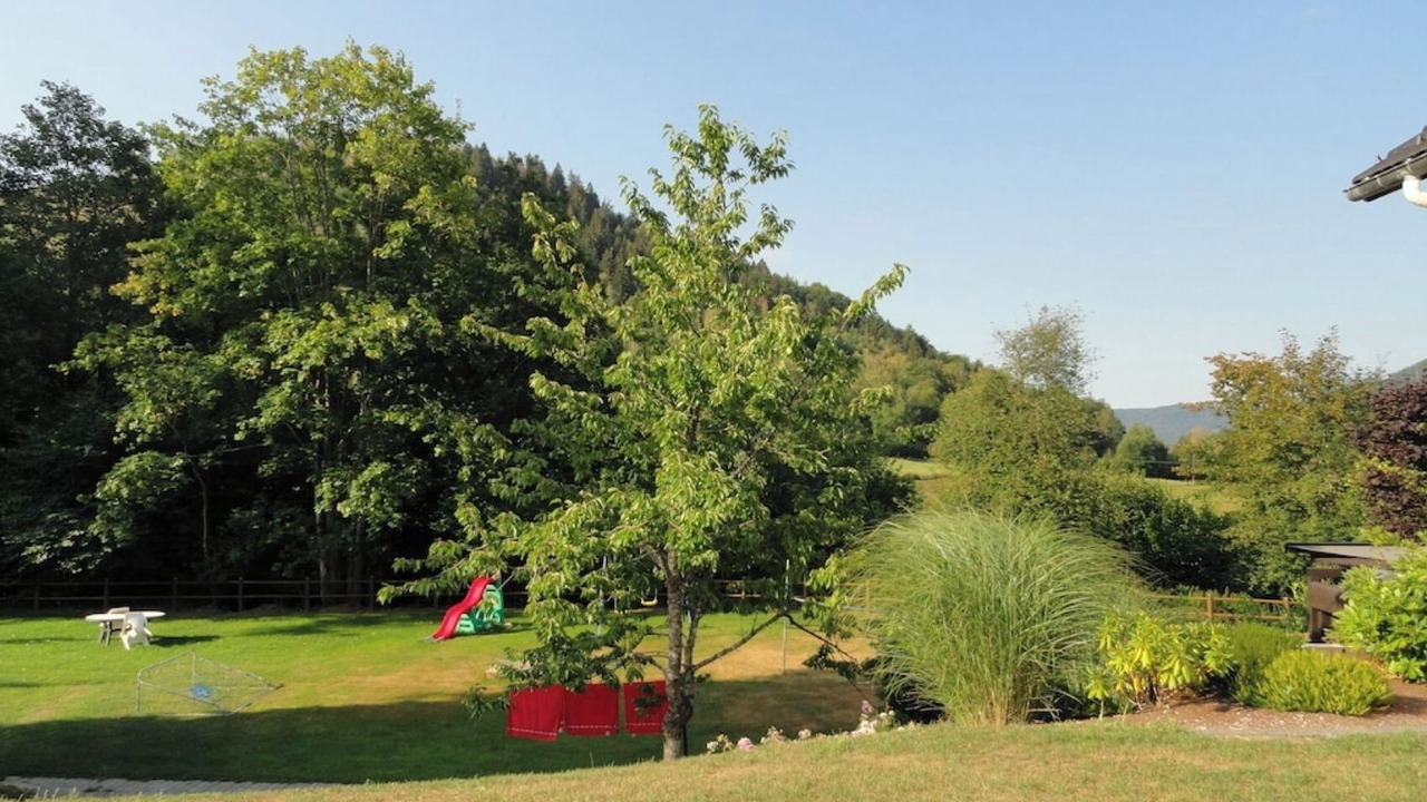 Photo of Outdoor in Le Menil