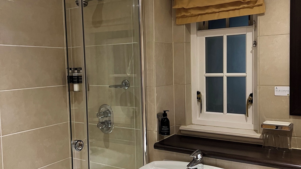 Photo of Bathroom in Alexandria
