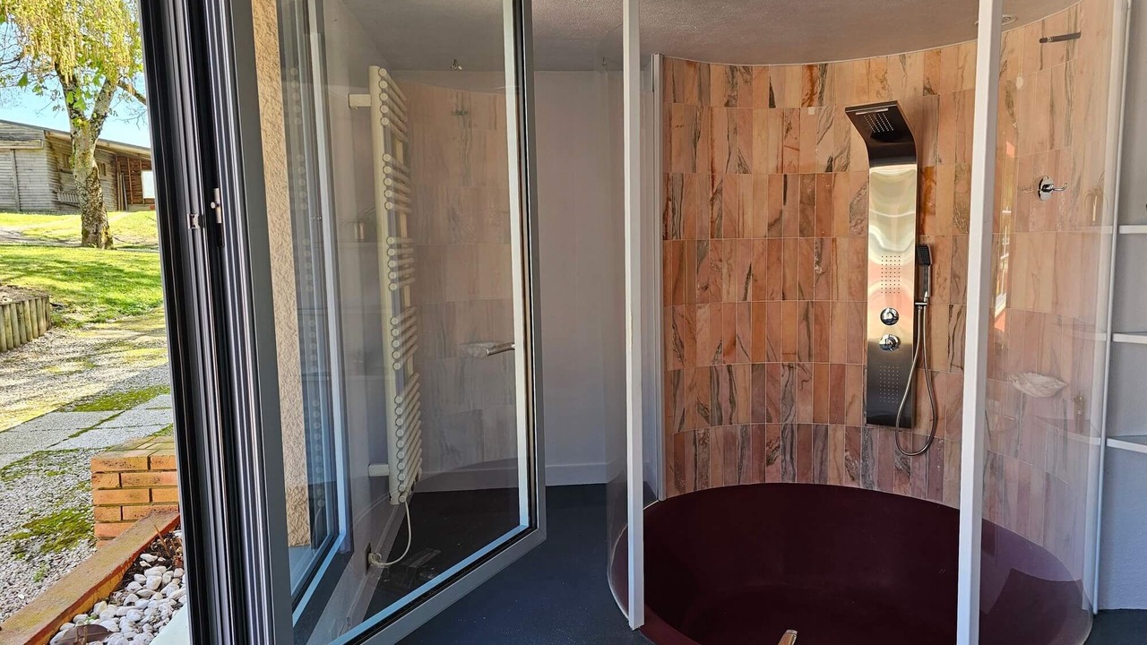 Photo of Bathroom in La Tessoualle