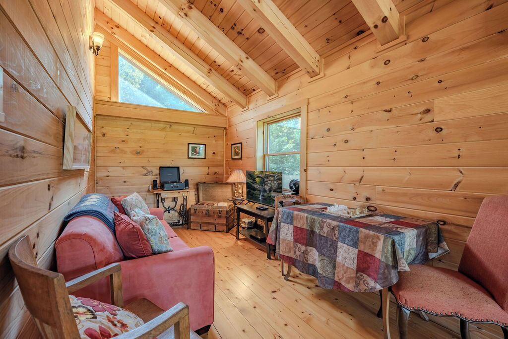 Photo of Livingroom in New Plymouth