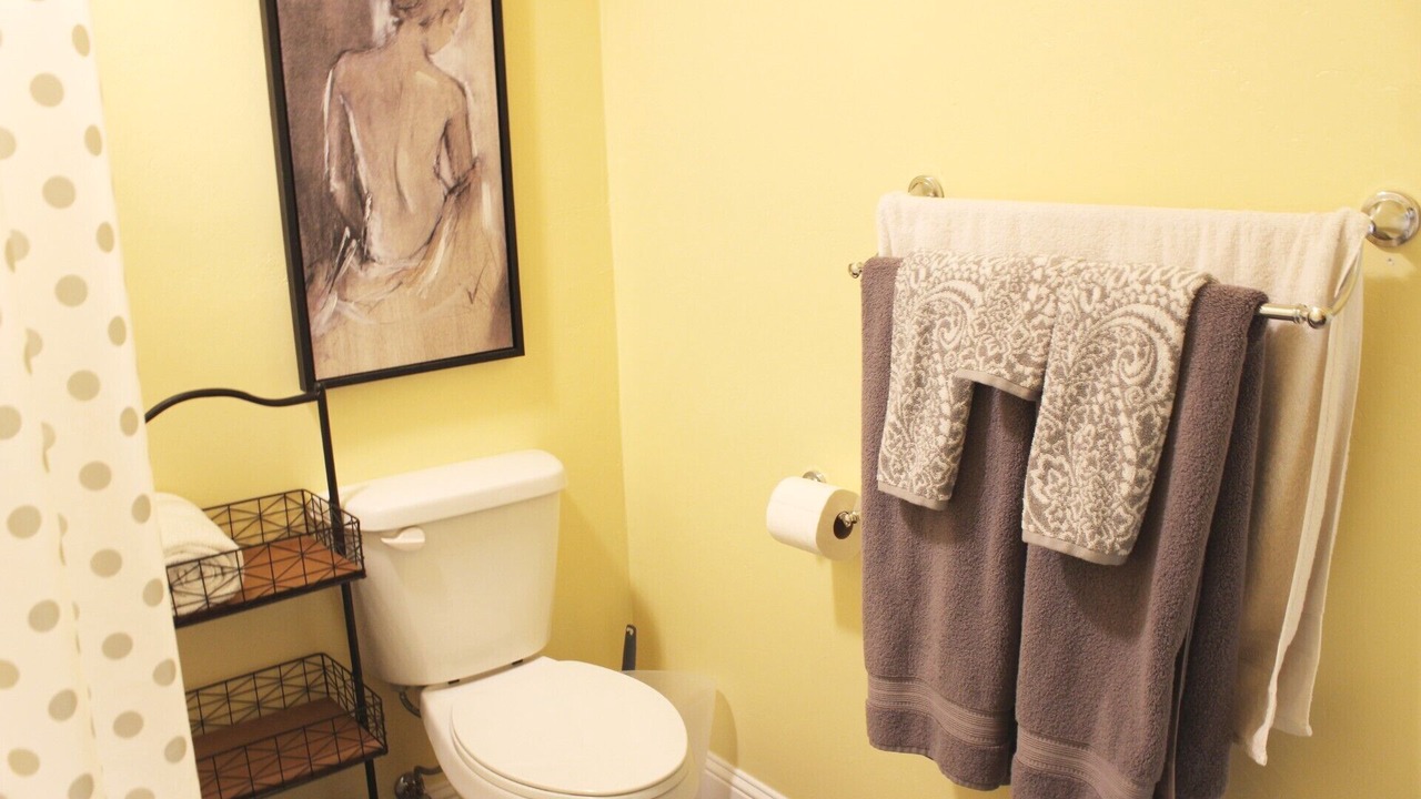 Photo of Bathroom in Lompoc