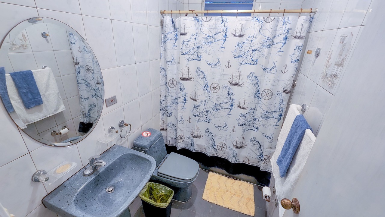 Photo of Bathroom in Pole Ojea