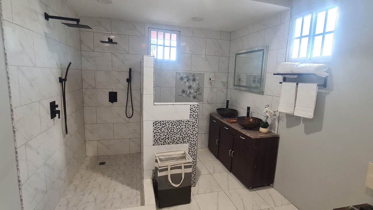 Photo of Bathroom in Tunapuna