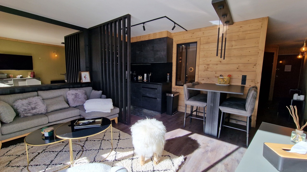 Photo of Livingroom in Pyrenees 2000