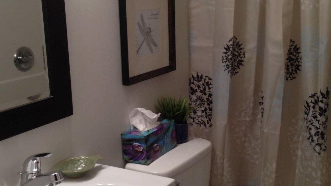 Photo of Bathroom in Gimli