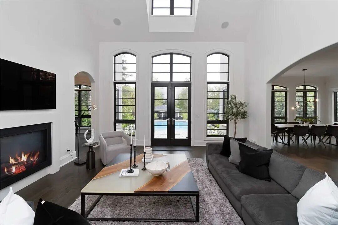 Photo of Livingroom in Pickering