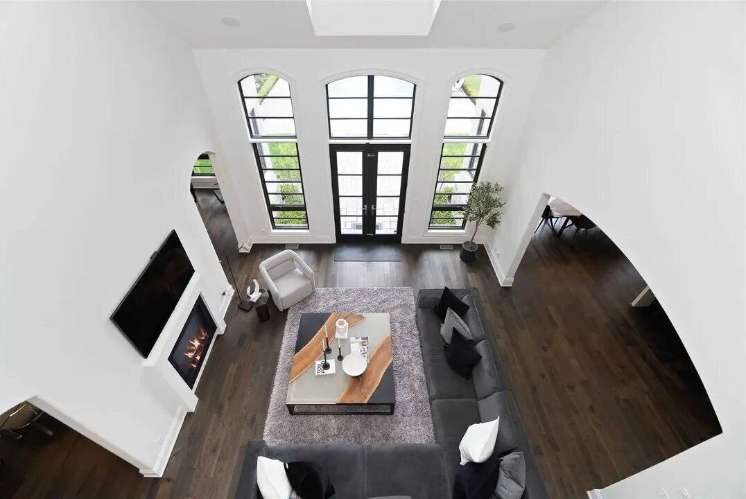 Photo of Livingroom in Pickering