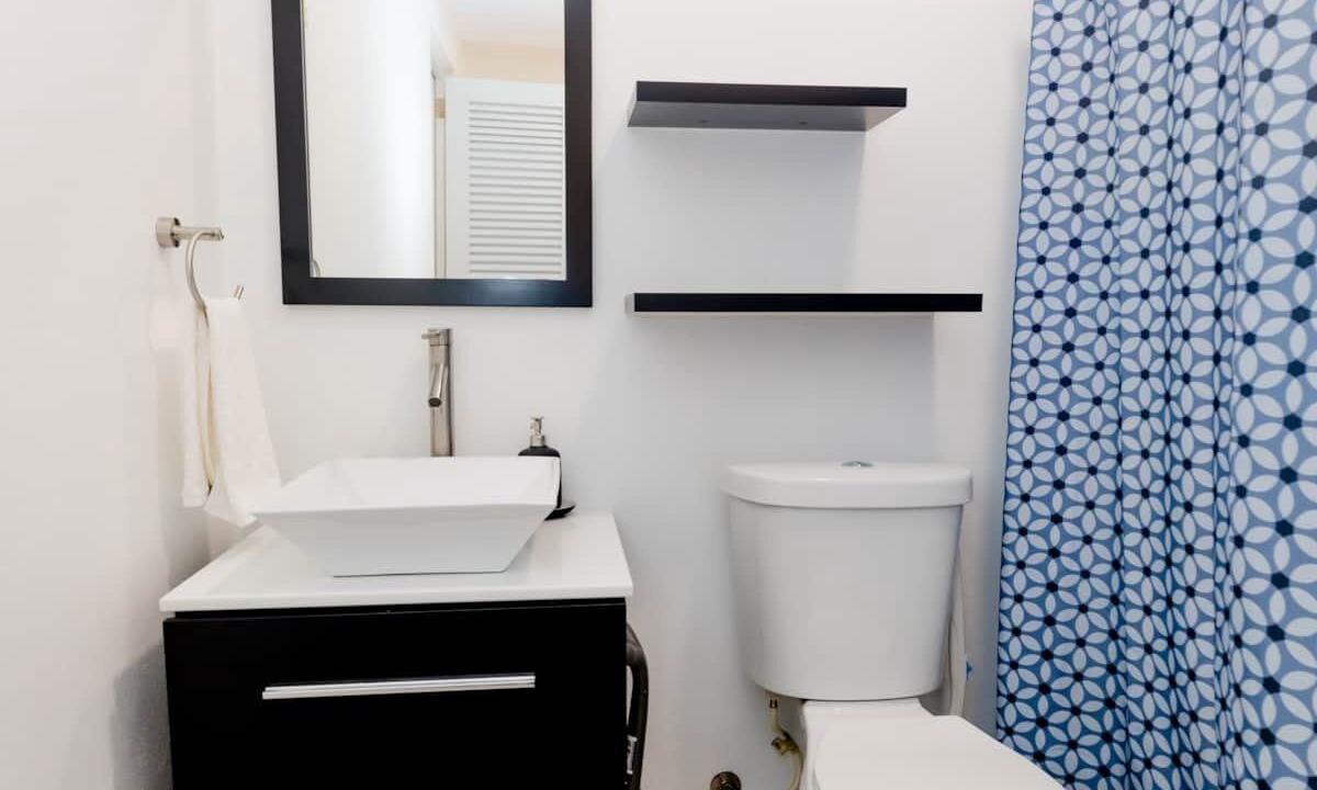 Photo of Bathroom in Camino Nuevo