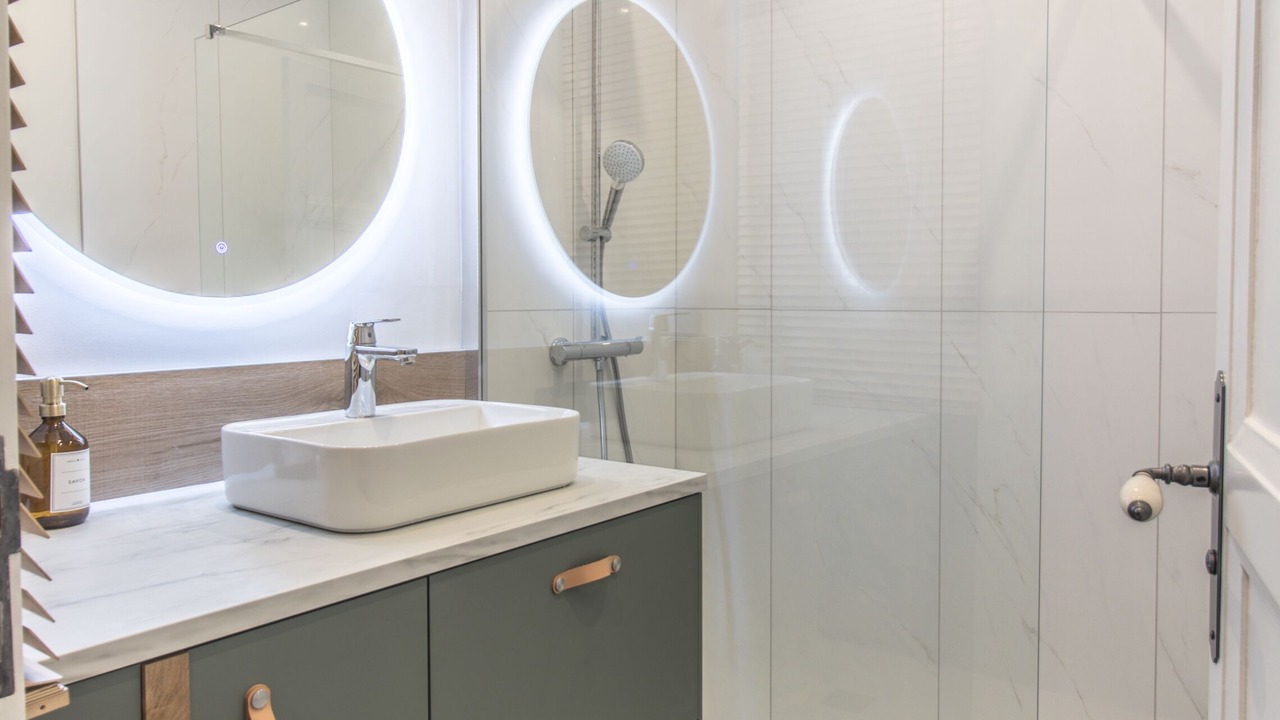 Photo of Bathroom in Richard Vitton - Chambovet
