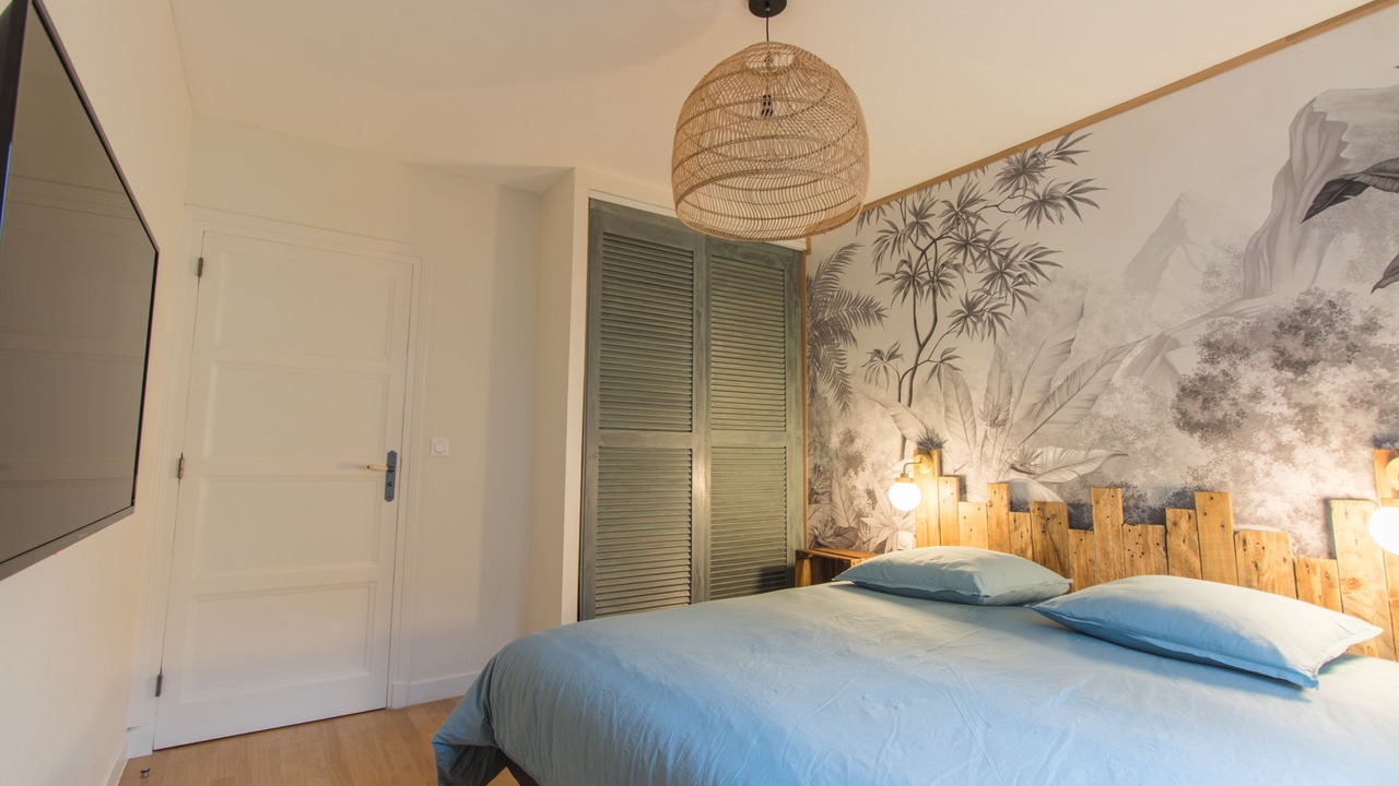 Photo of Bedroom in Richard Vitton - Chambovet