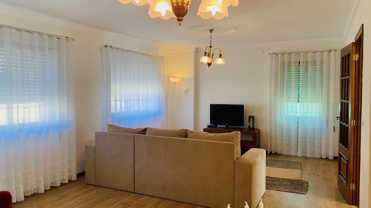 Photo of Livingroom in Cossourado