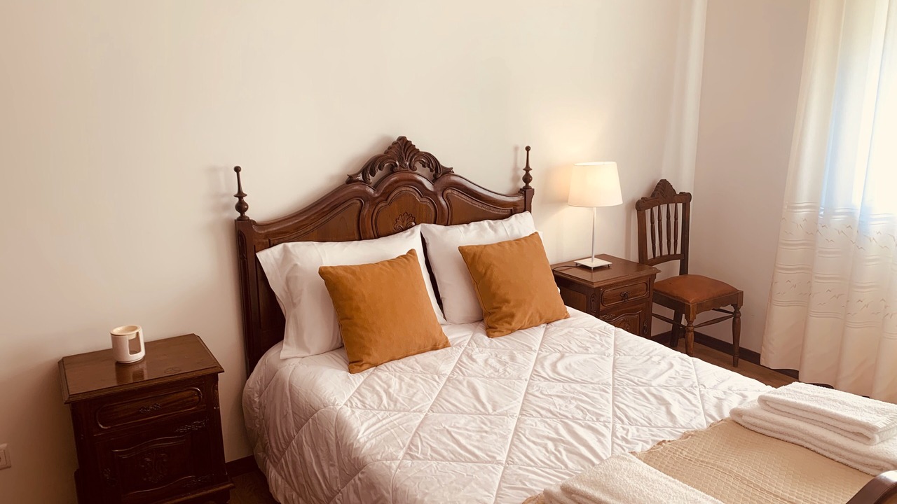 Photo of Bedroom in Cossourado