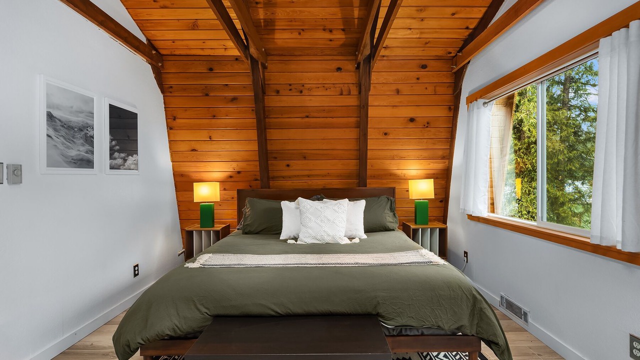 Photo of Bedroom in Baring