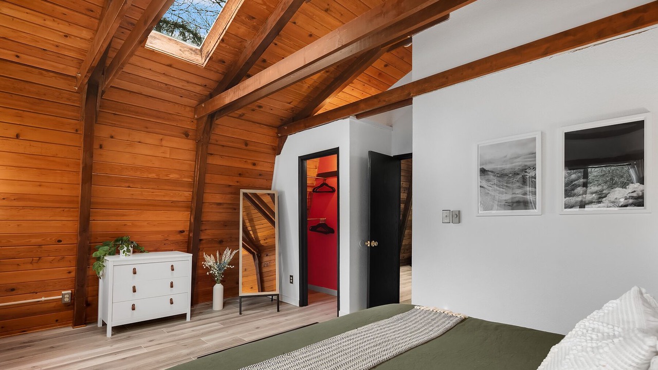 Photo of Bedroom in Baring