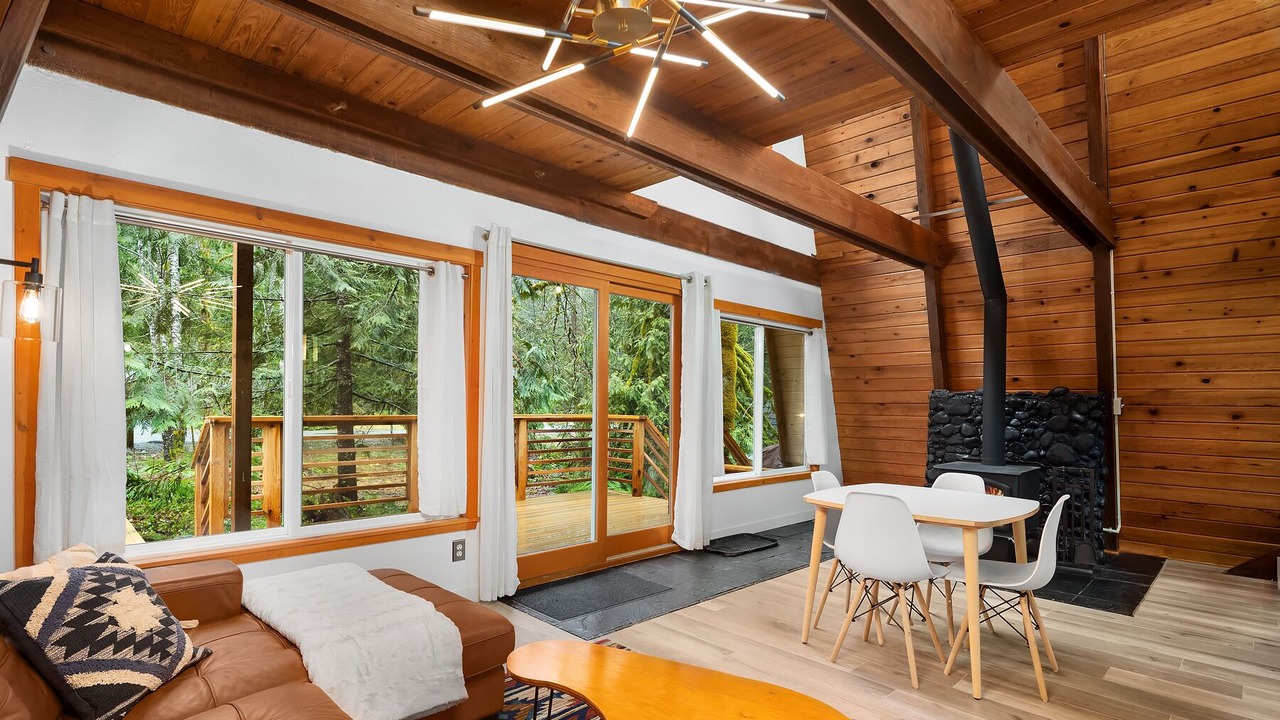 Photo of Livingroom in Baring
